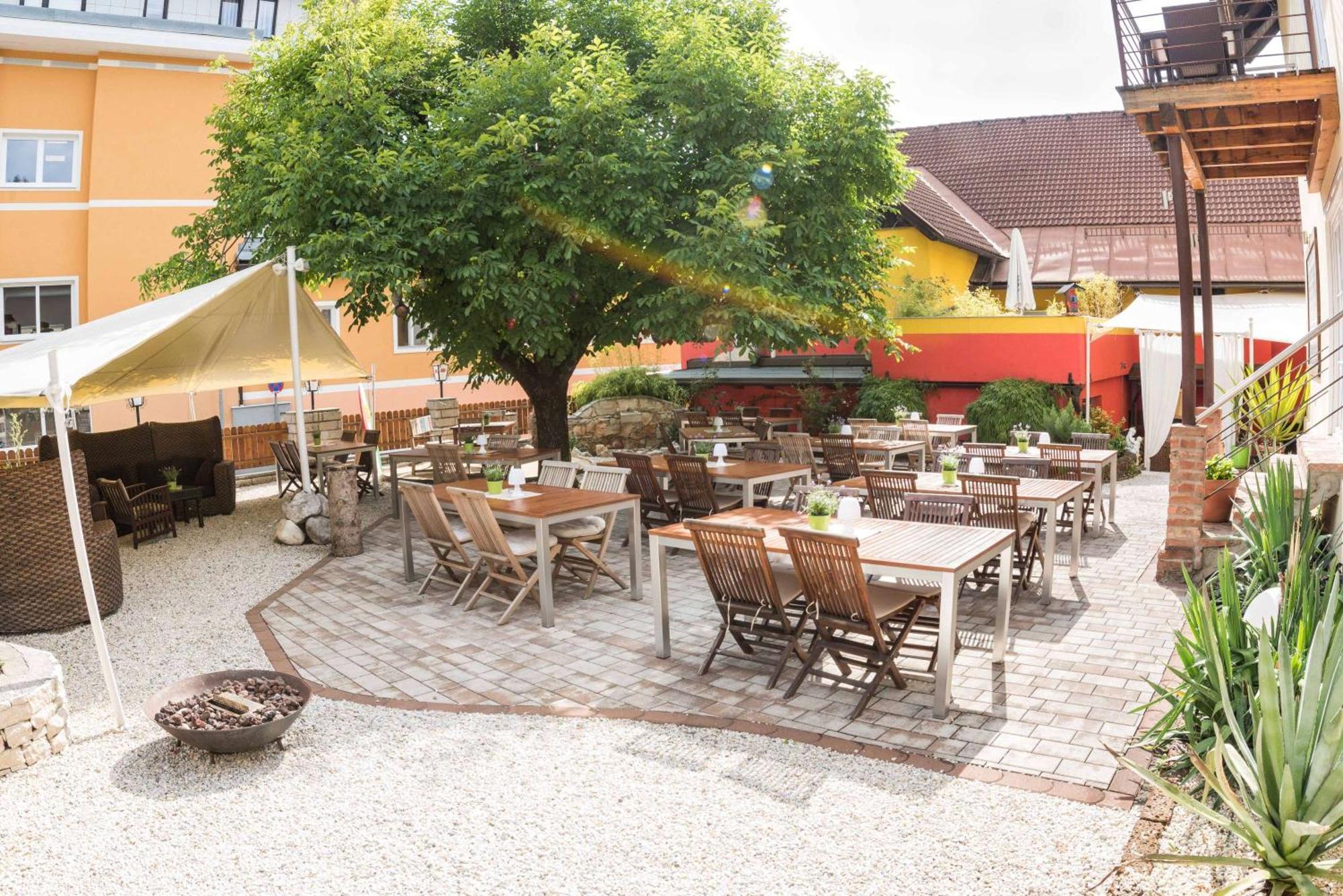 "Das Schlafzimmer" Erlebnis & Boutiquehotel - Ehemals Hacienda Mexicana Spittal an der Drau-i járás Kültér fotó